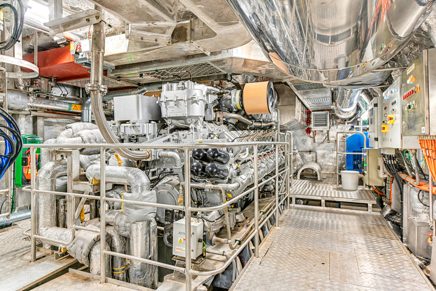 PREMIERE FOR ROLLS-ROYCE'S FIRST MTU GAS ENGINES IN NEW DOEKSEN FERRY